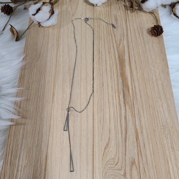 ๐๐NEW๐๐BEAUTIFUL!! STAINLESS STEEL Y Lariat Necklace in SILVER ๐๐ - Picture 10 of 15